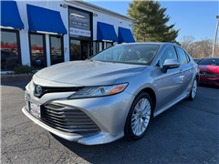 2020 Toyota Camry Hybrid 