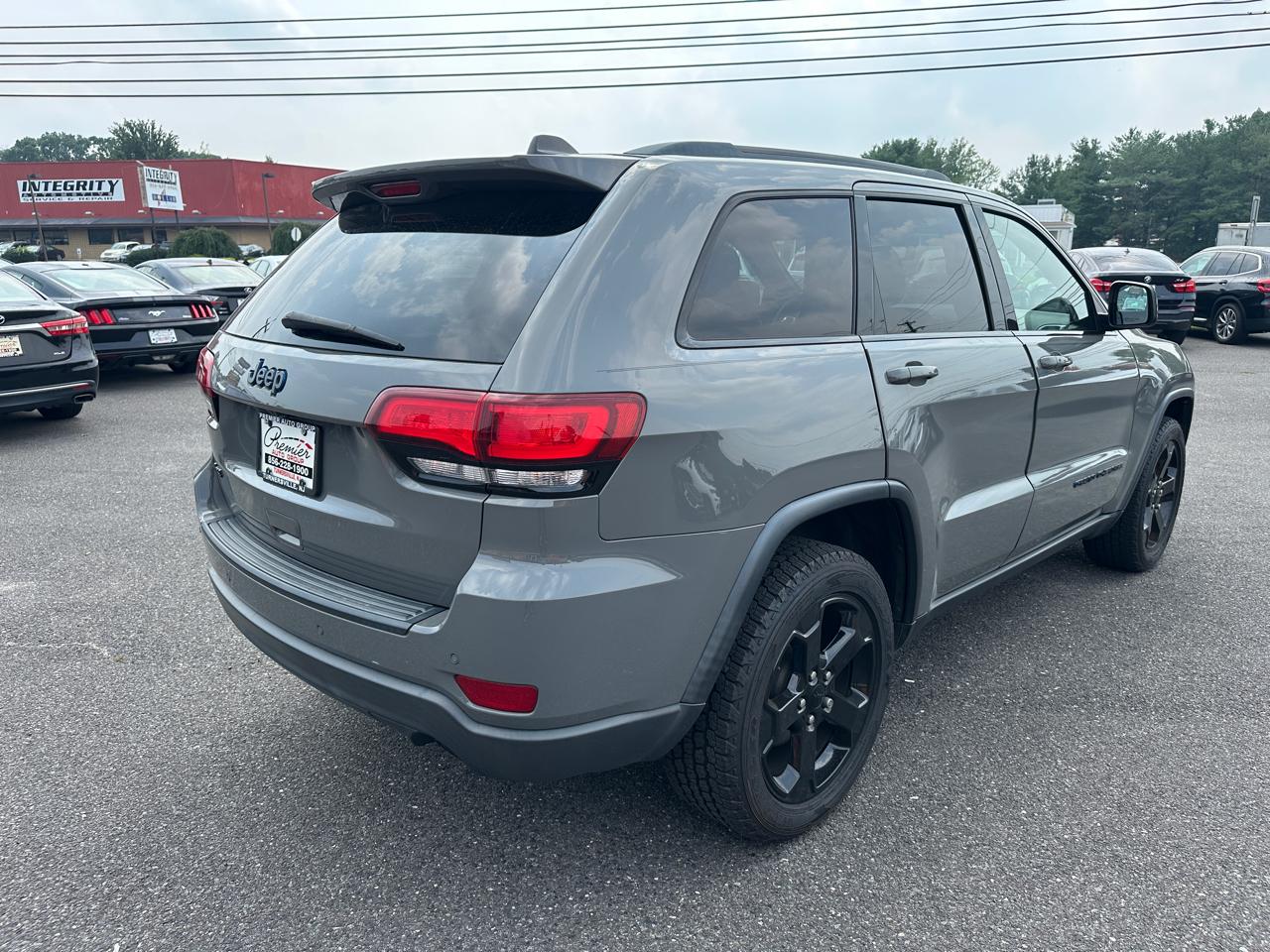 Jeep Grand Cherokee  2019