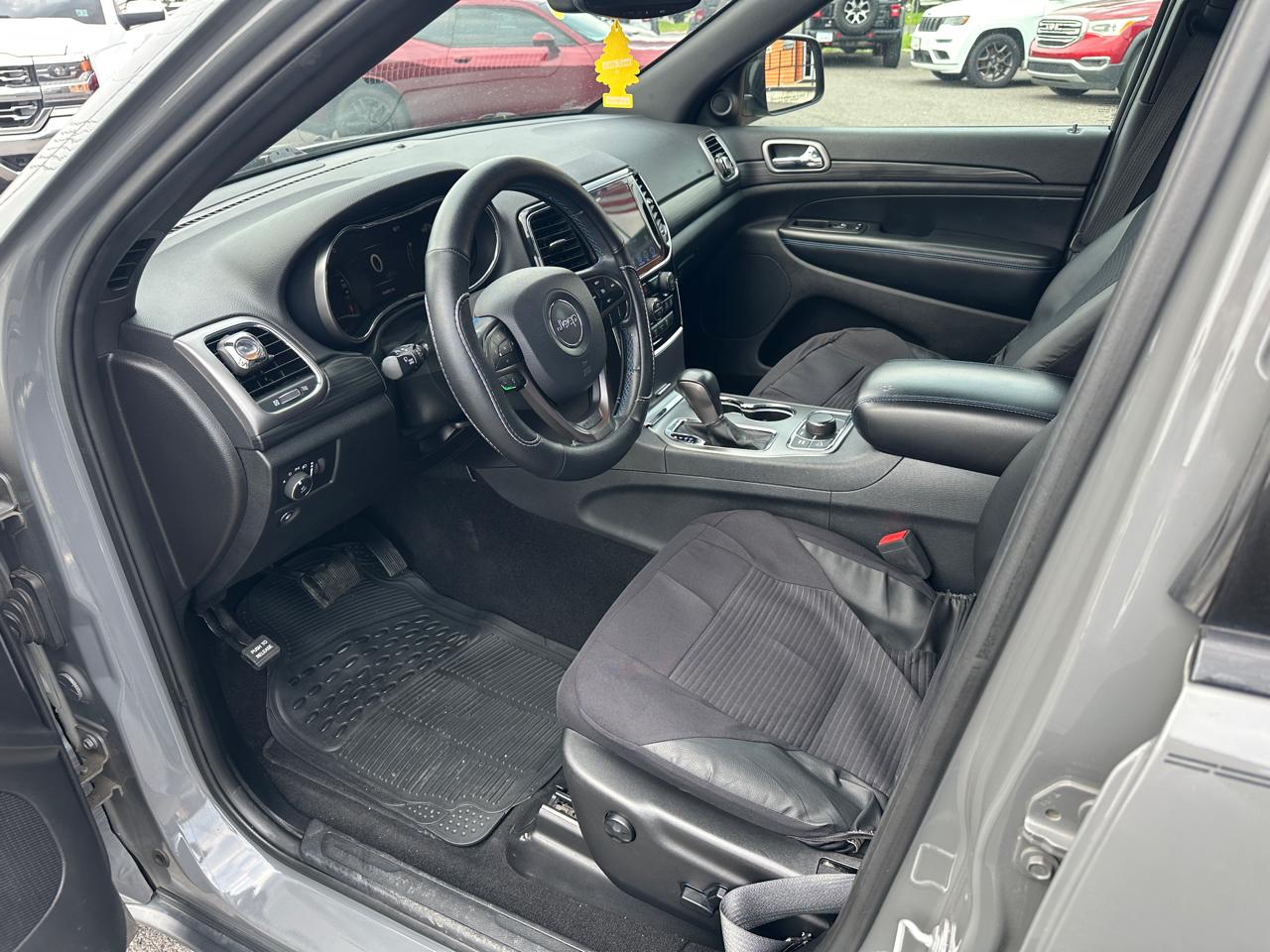 Jeep Grand Cherokee  2019