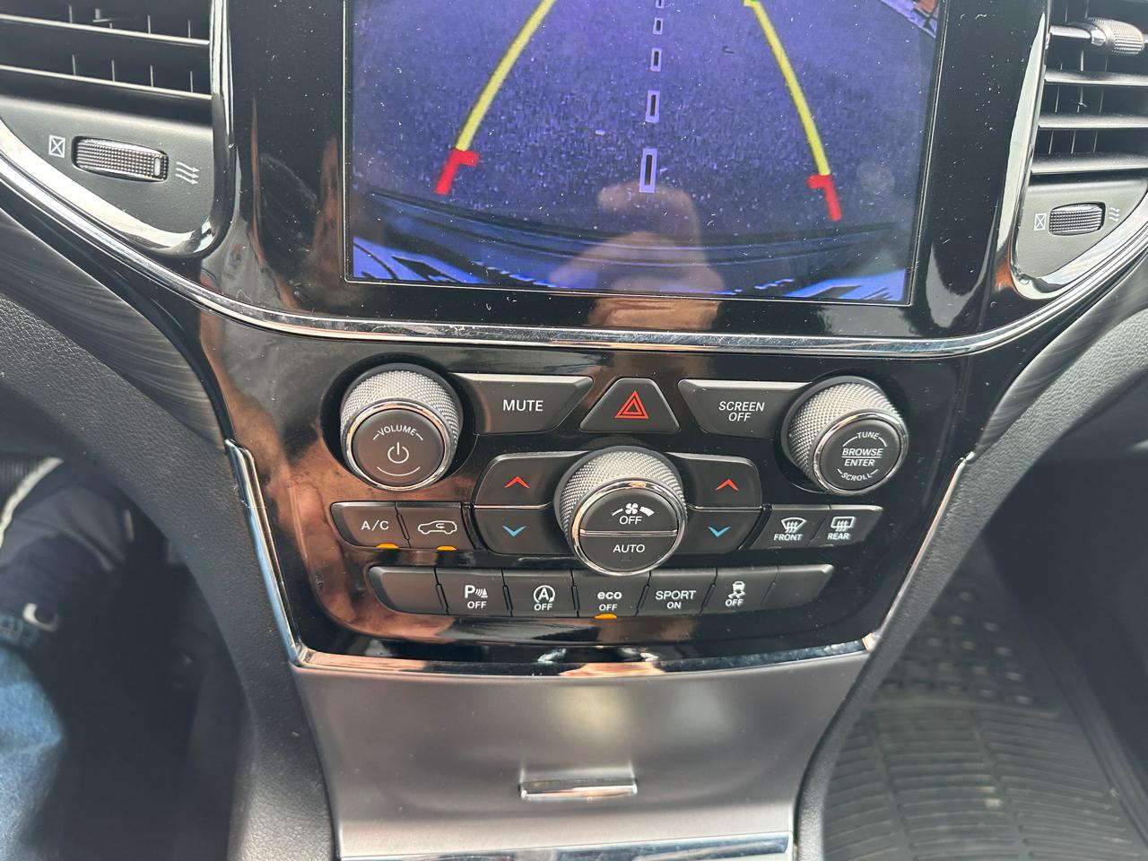 Jeep Grand Cherokee  2019