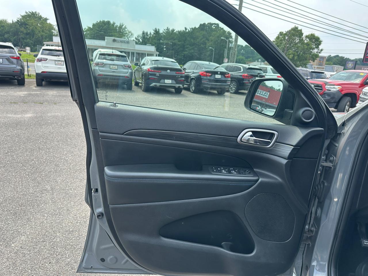 Jeep Grand Cherokee  2019