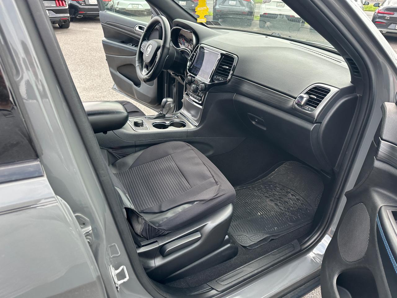Jeep Grand Cherokee  2019