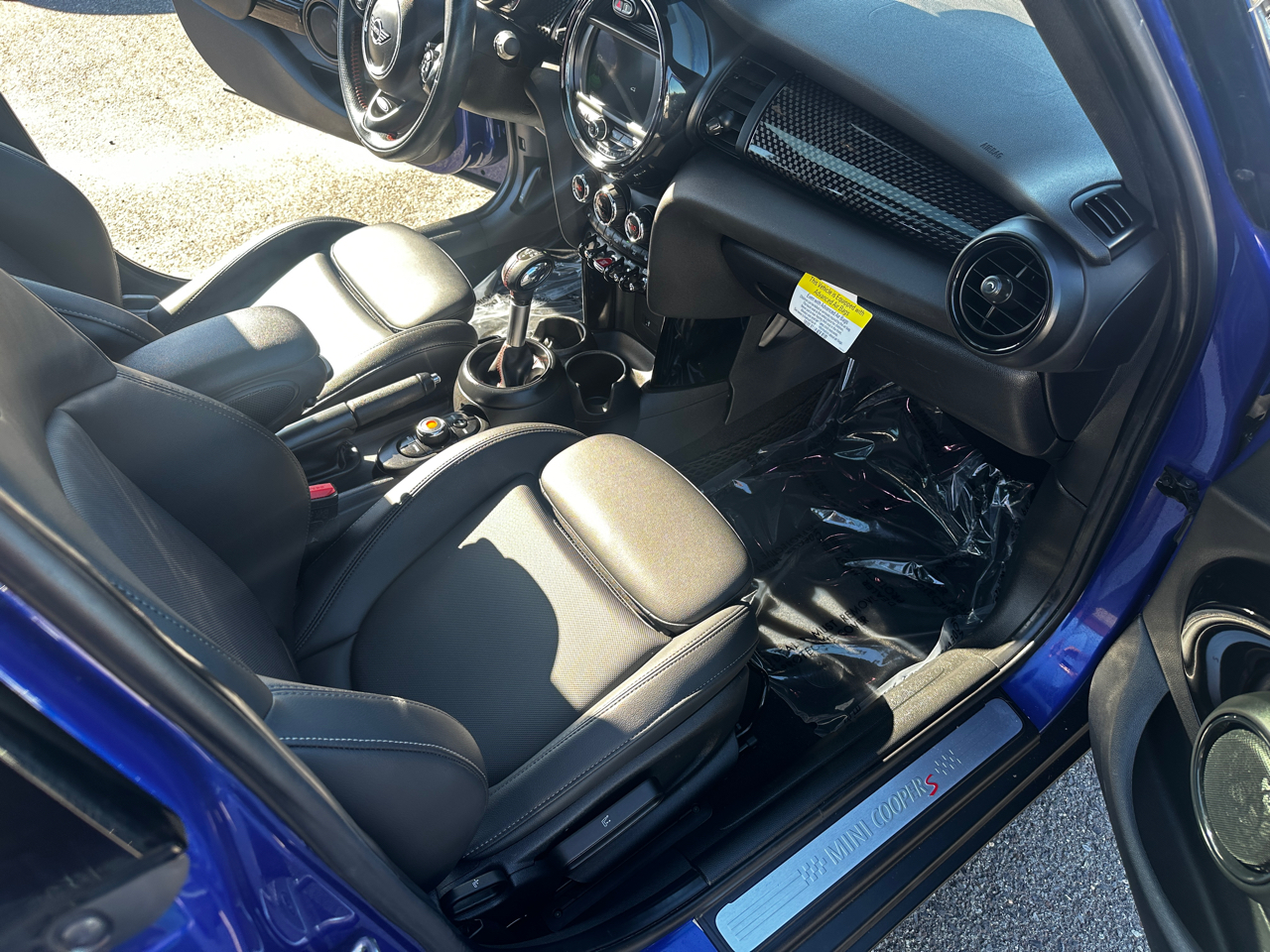 2019 Mini Cooper 4 Door Hardtop photo 12