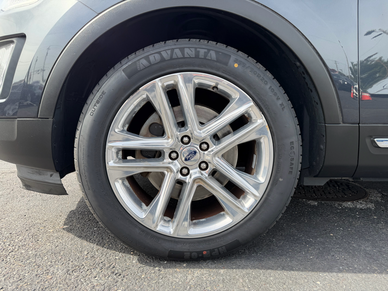 2017 Ford Explorer XLT photo 25