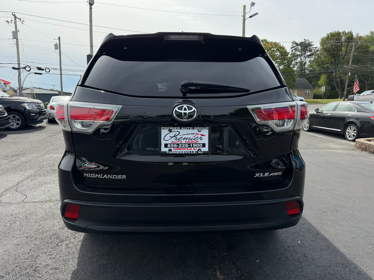 2015 Toyota Highlander Base Hybrid photo 3