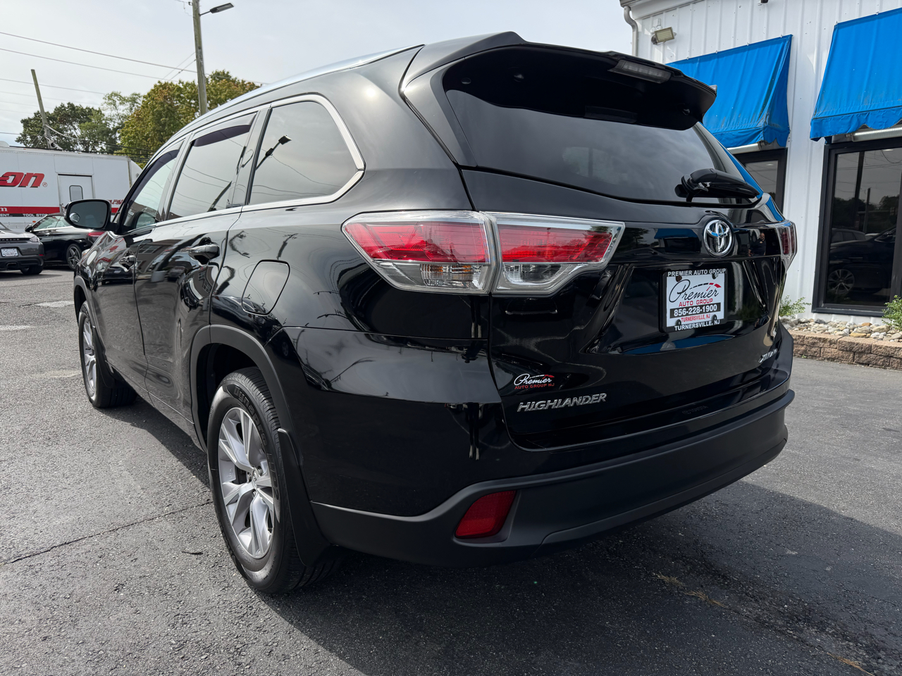 2015 Toyota Highlander Base Hybrid photo 4