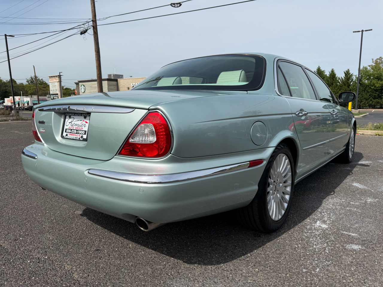 2005 Jaguar XJ Vanden Plas Super V8 LWB photo 5