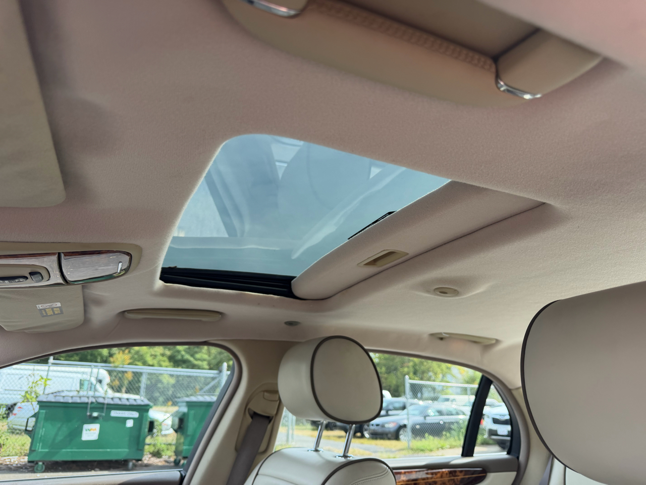 2005 Jaguar XJ Vanden Plas Super V8 LWB photo 19