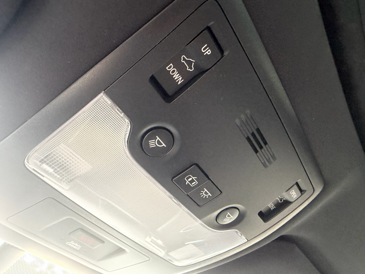 Lexus IS 350 F Sport 4D Sedan AWD 2016