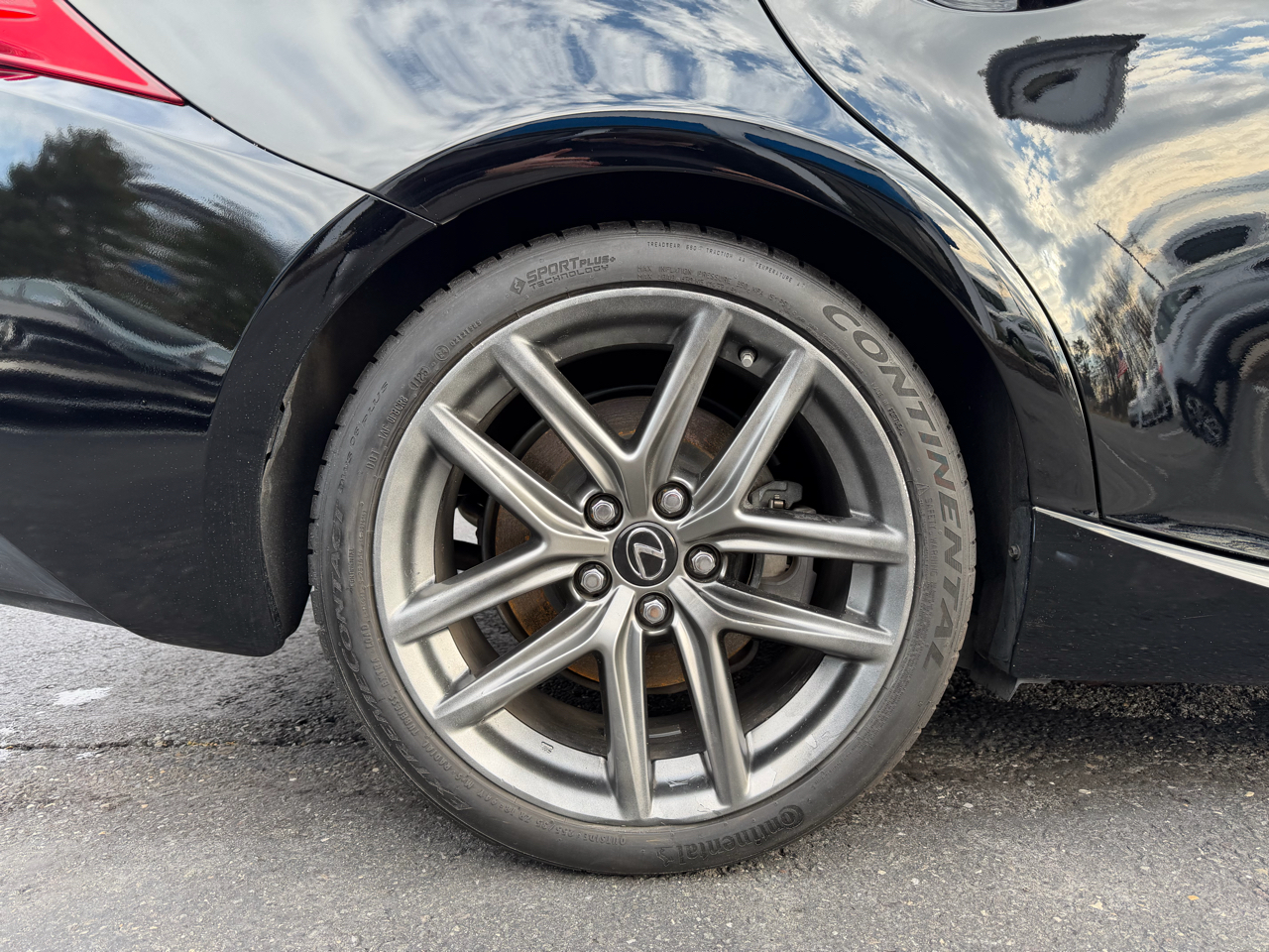 Lexus IS 350 F Sport 4D Sedan AWD 2016