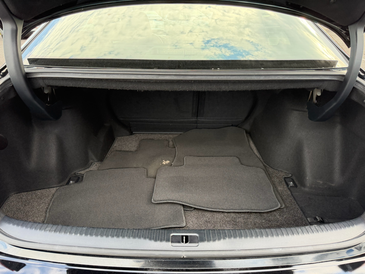 Lexus IS 350 F Sport 4D Sedan AWD 2016