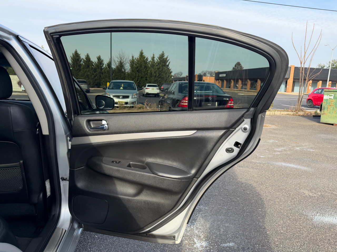 Infiniti G37 Sedan  2013