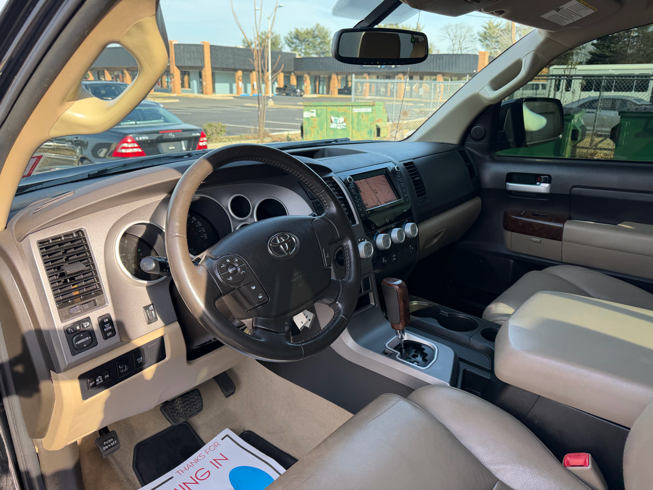 Toyota Tundra 4WD Truck  2011