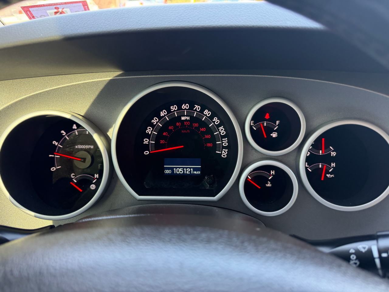 Toyota Tundra 4WD Truck  2011