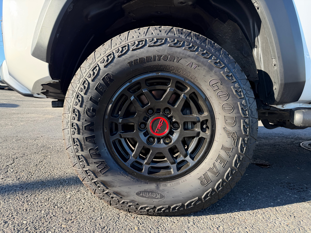 Toyota Tacoma 4WD  2023