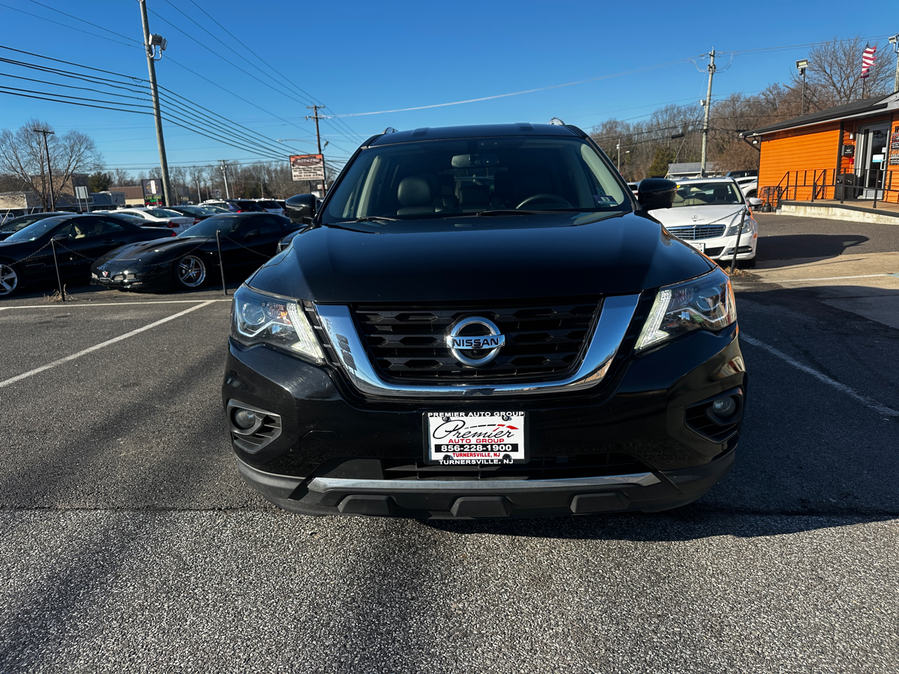 Nissan Pathfinder  2019