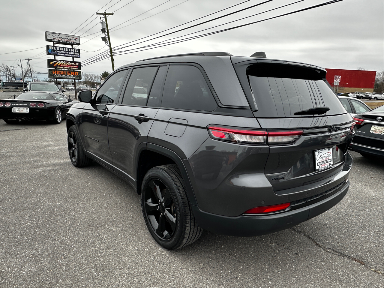 Jeep Grand Cherokee  2023