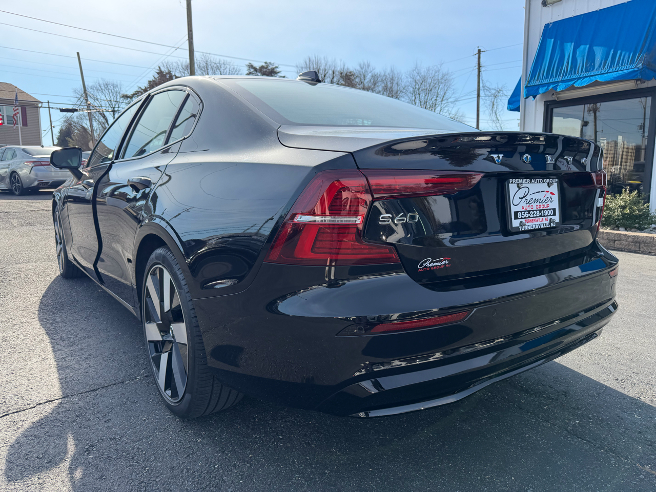 Volvo S60 Recharge Plug-In Hybrid  2024