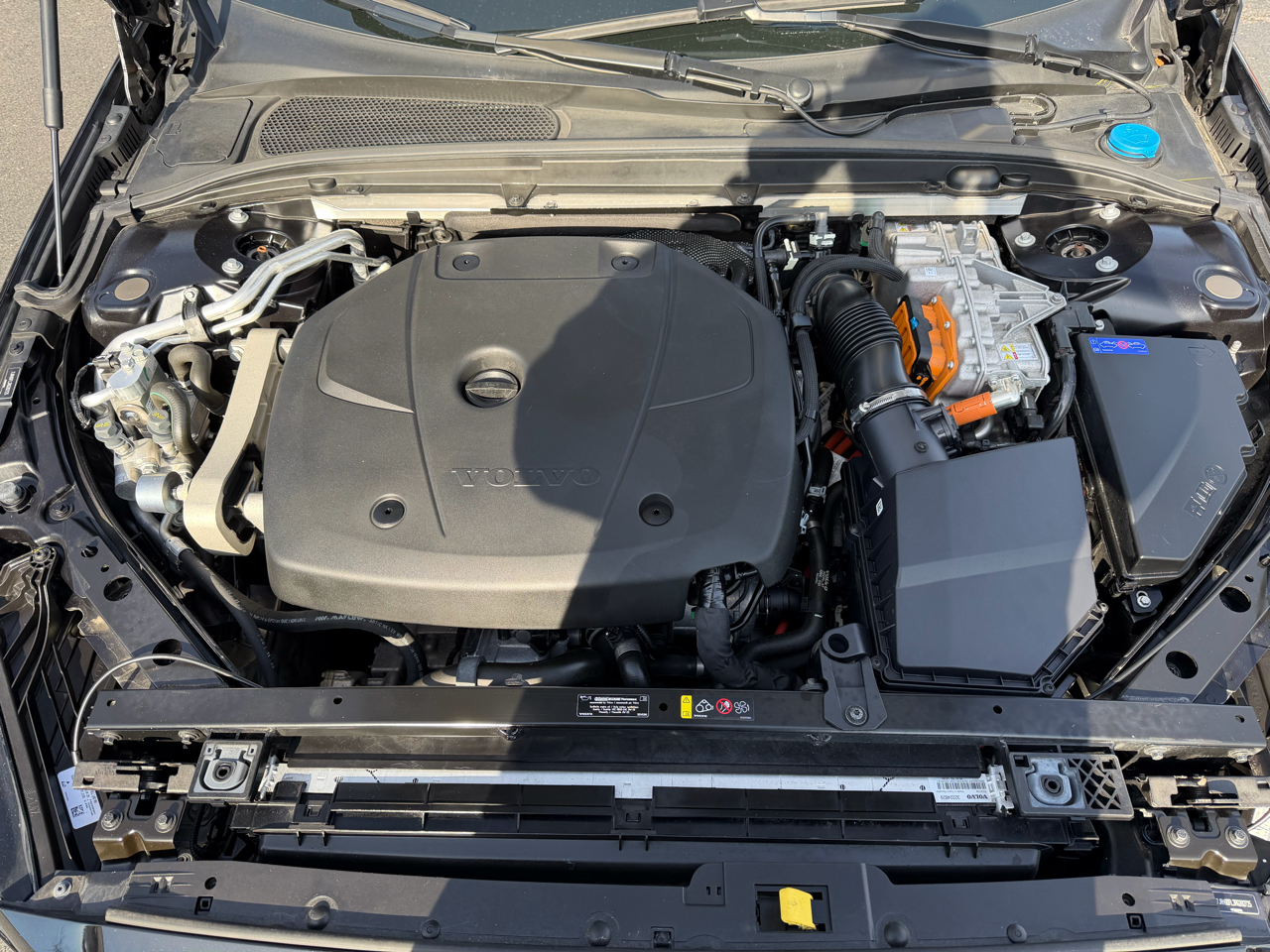 Volvo S60 Recharge Plug-In Hybrid  2024