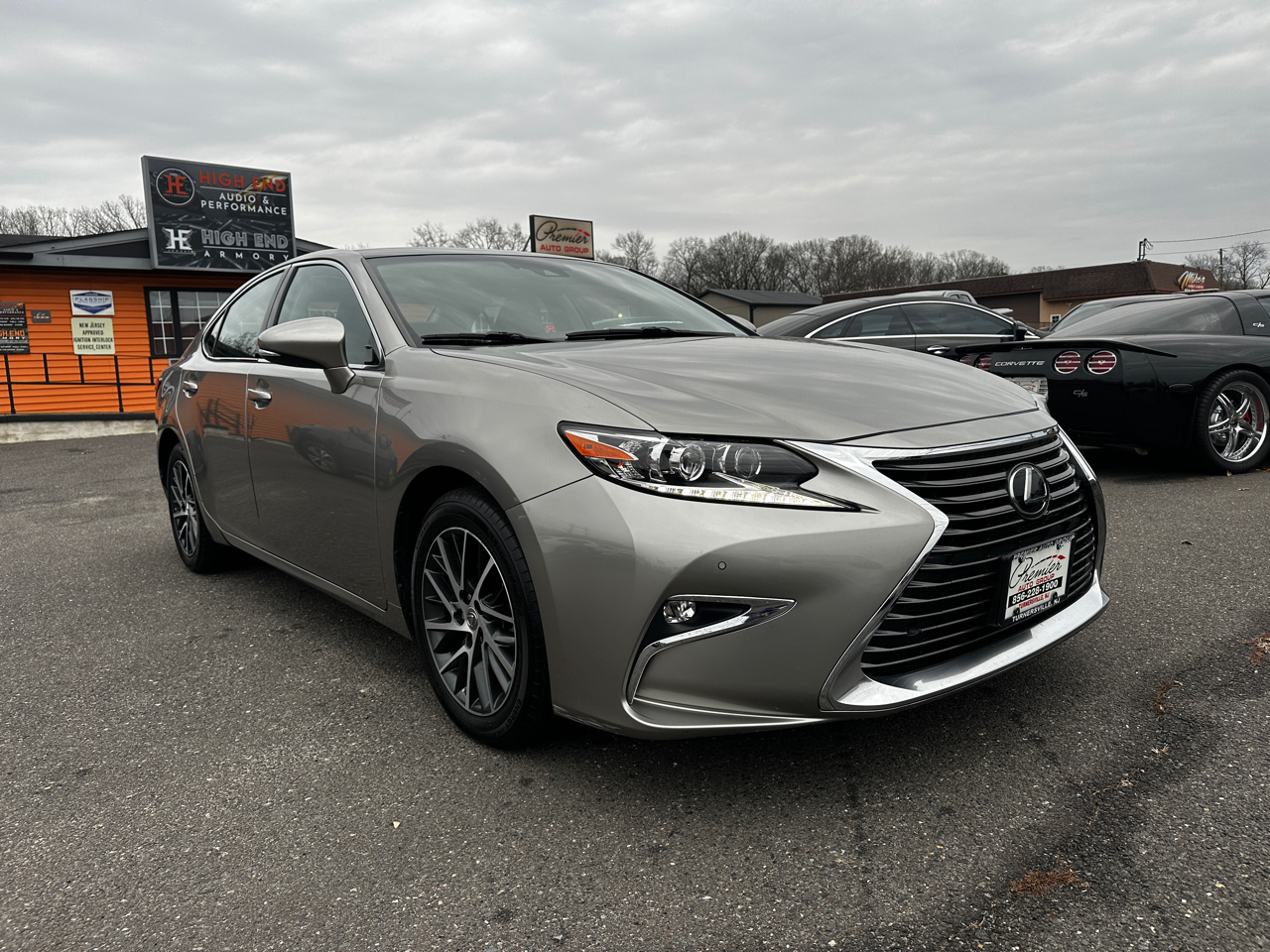 Lexus ES  2018