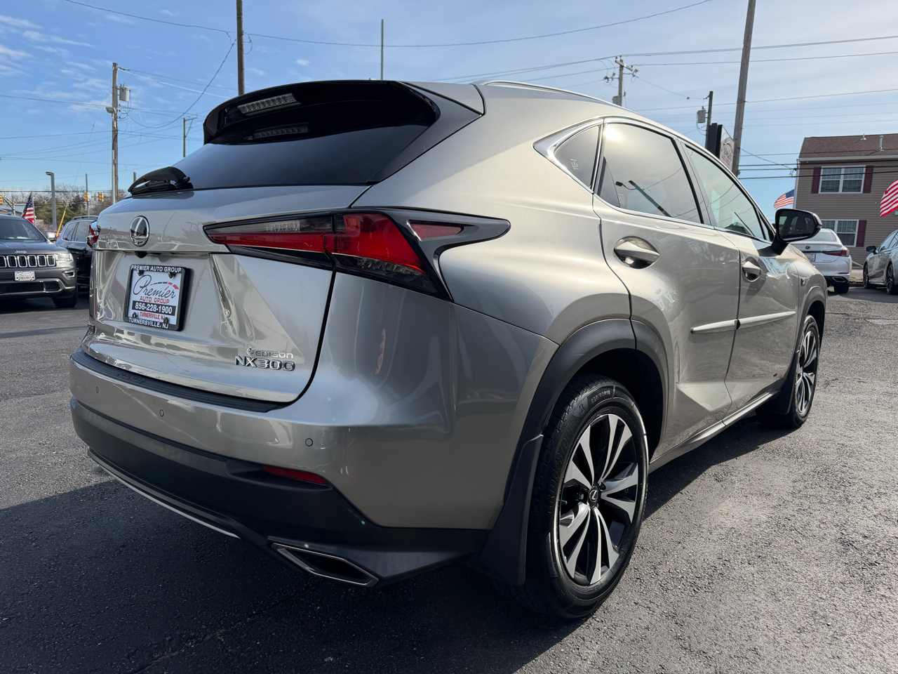Lexus NX  2018