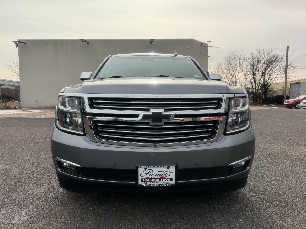 Chevrolet Suburban  2018