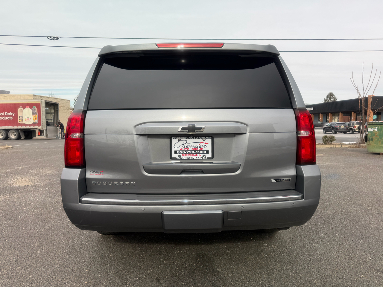 Chevrolet Suburban  2018