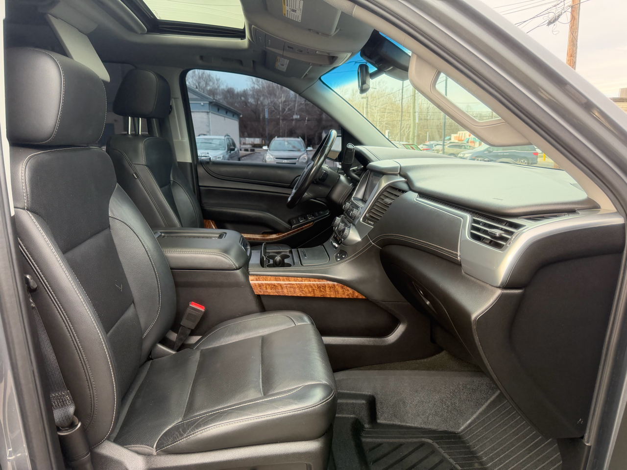 Chevrolet Suburban  2018