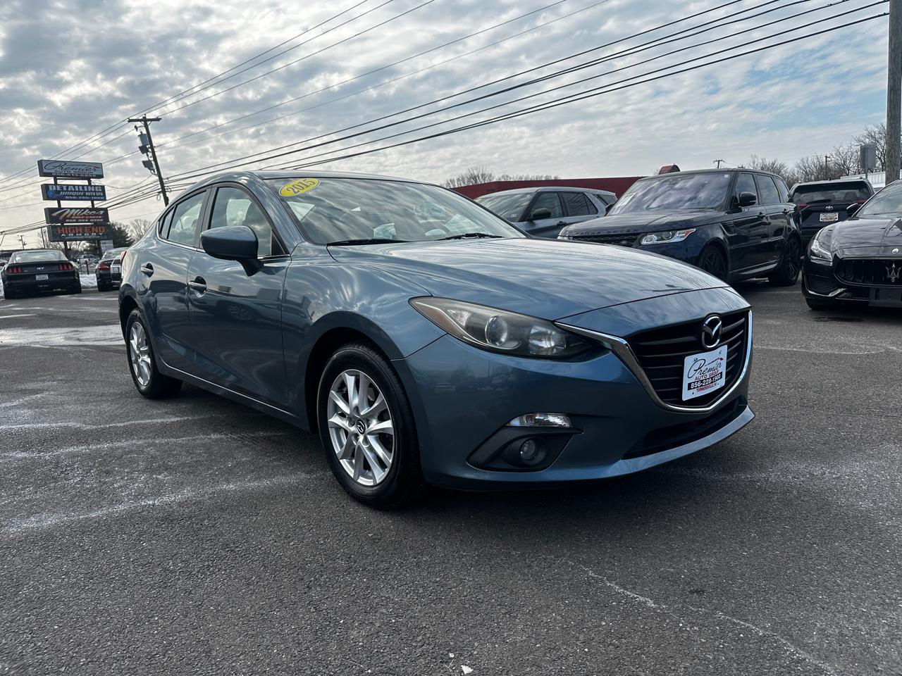 Mazda MAZDA3  2015