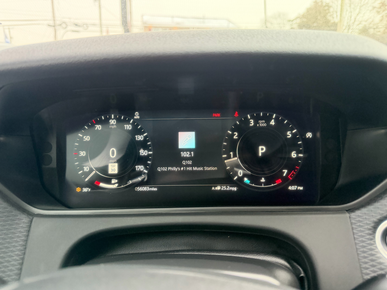 Land Rover Range Rover Velar  2023