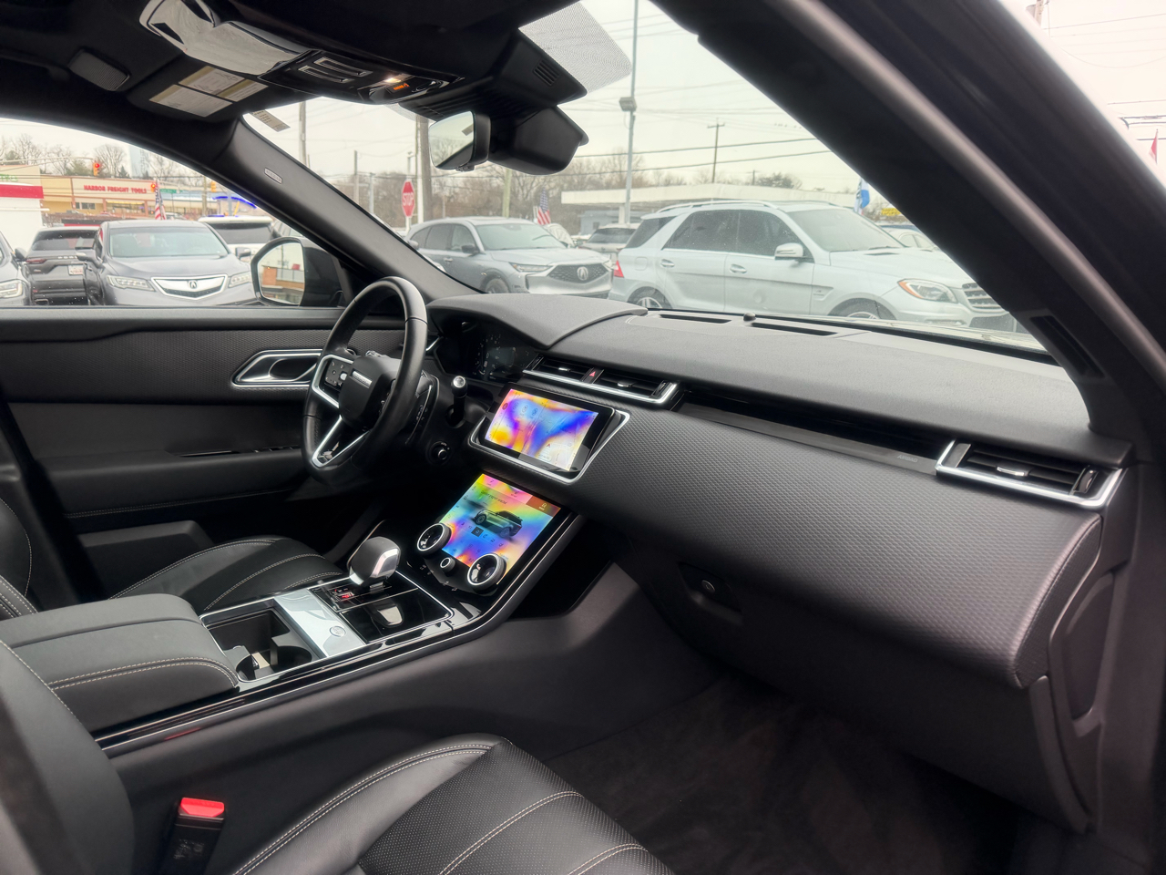 Land Rover Range Rover Velar  2023