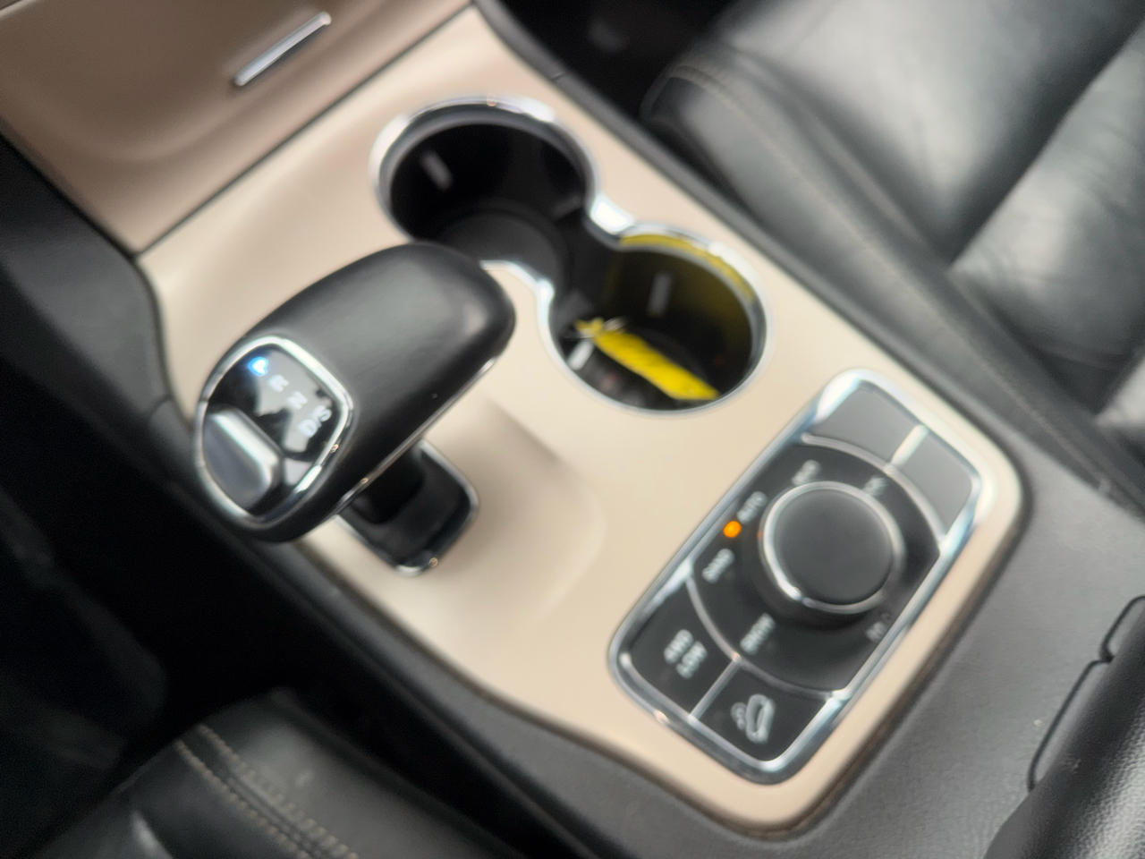 Jeep Grand Cherokee  2015