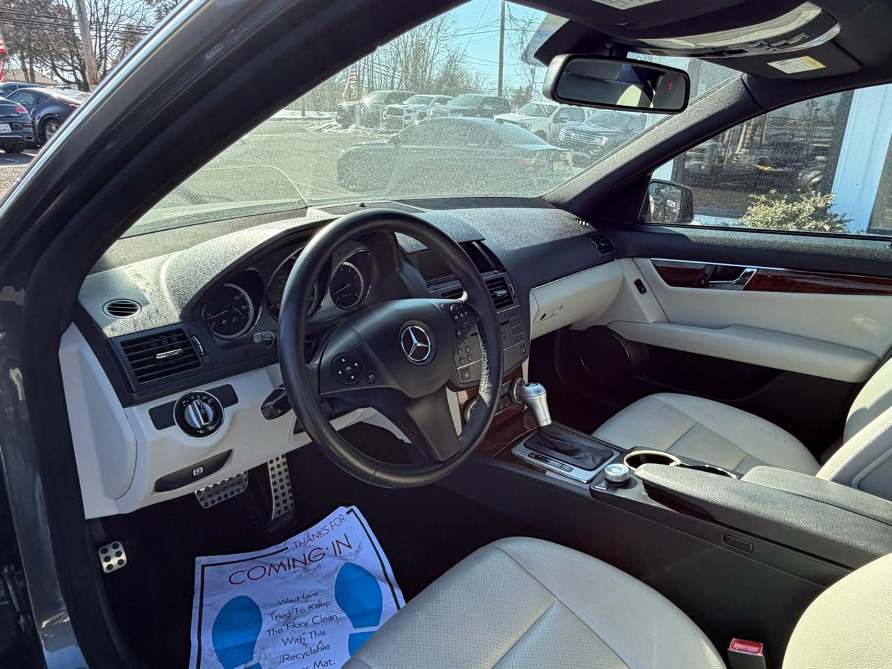 Mercedes-Benz C-Class  2010