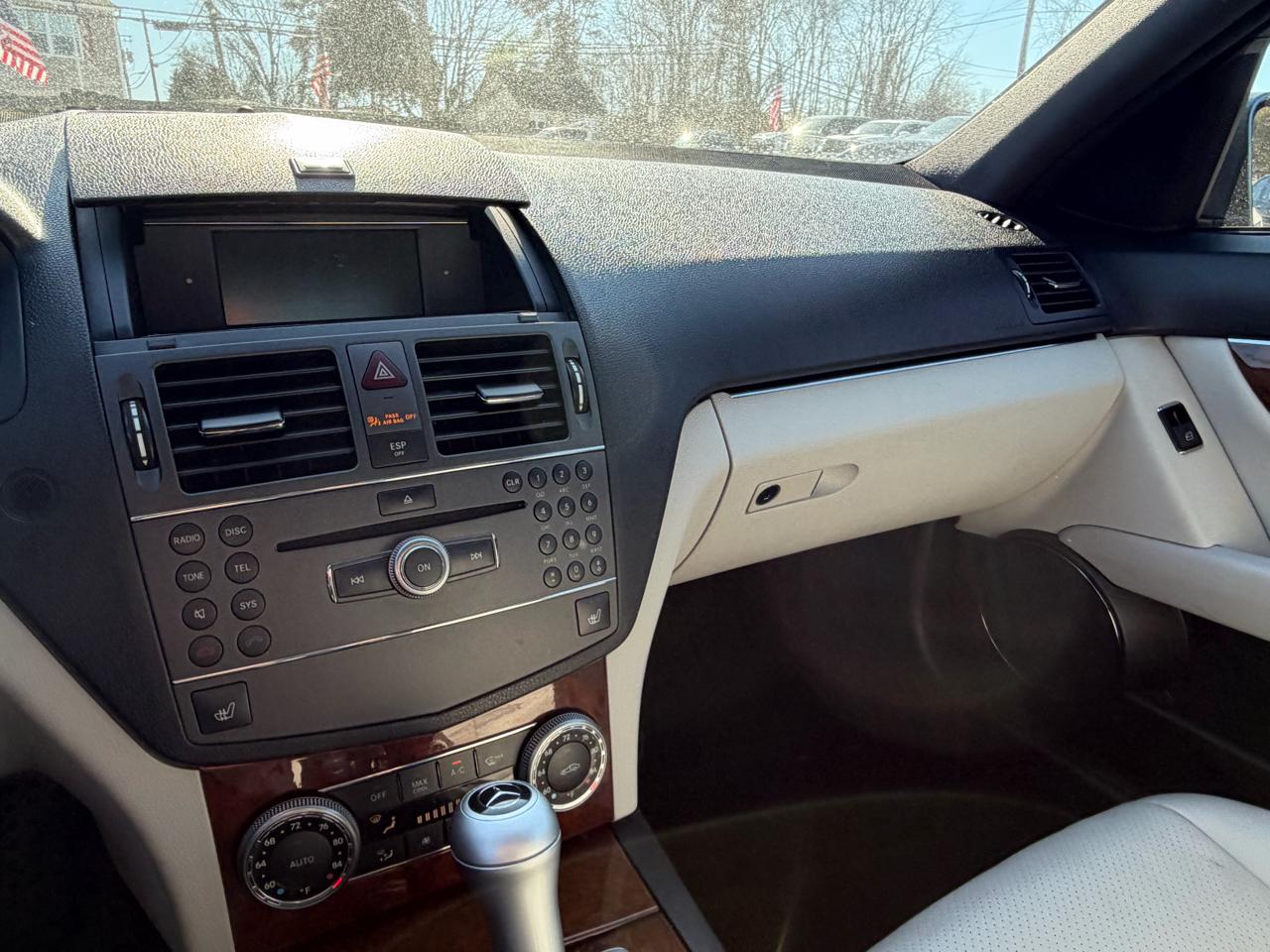 Mercedes-Benz C-Class  2010