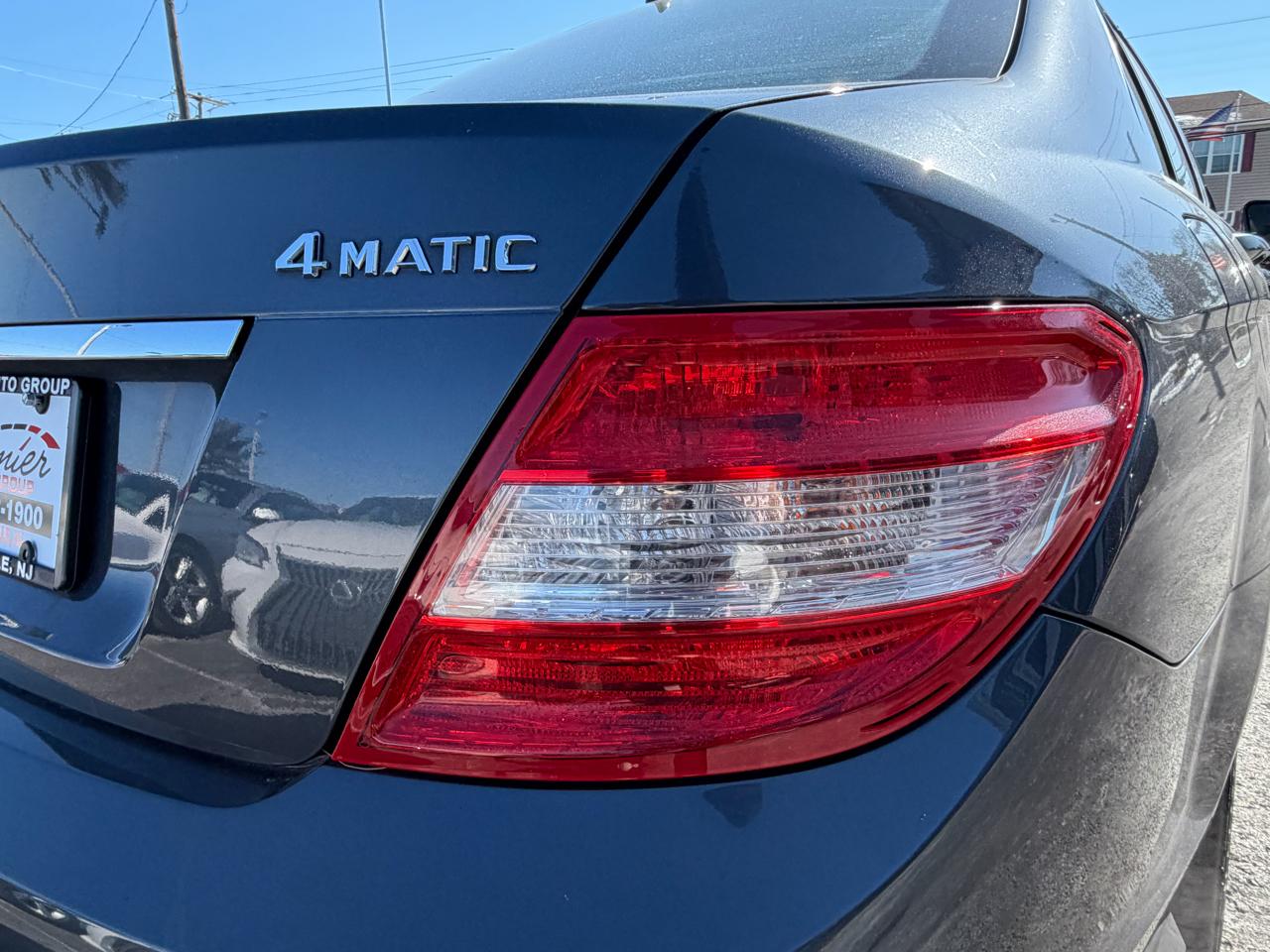 Mercedes-Benz C-Class  2010