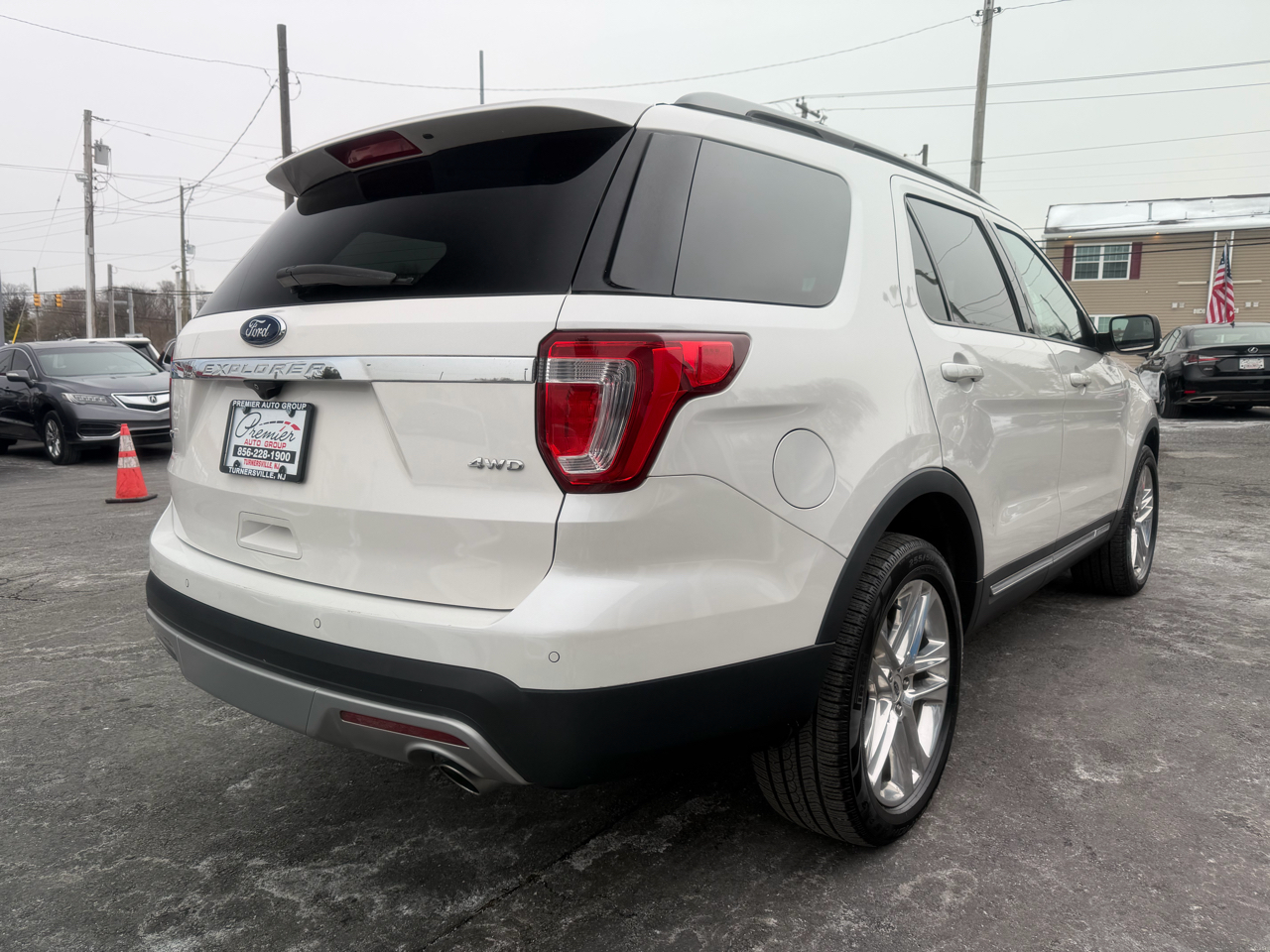 Ford Explorer  2016
