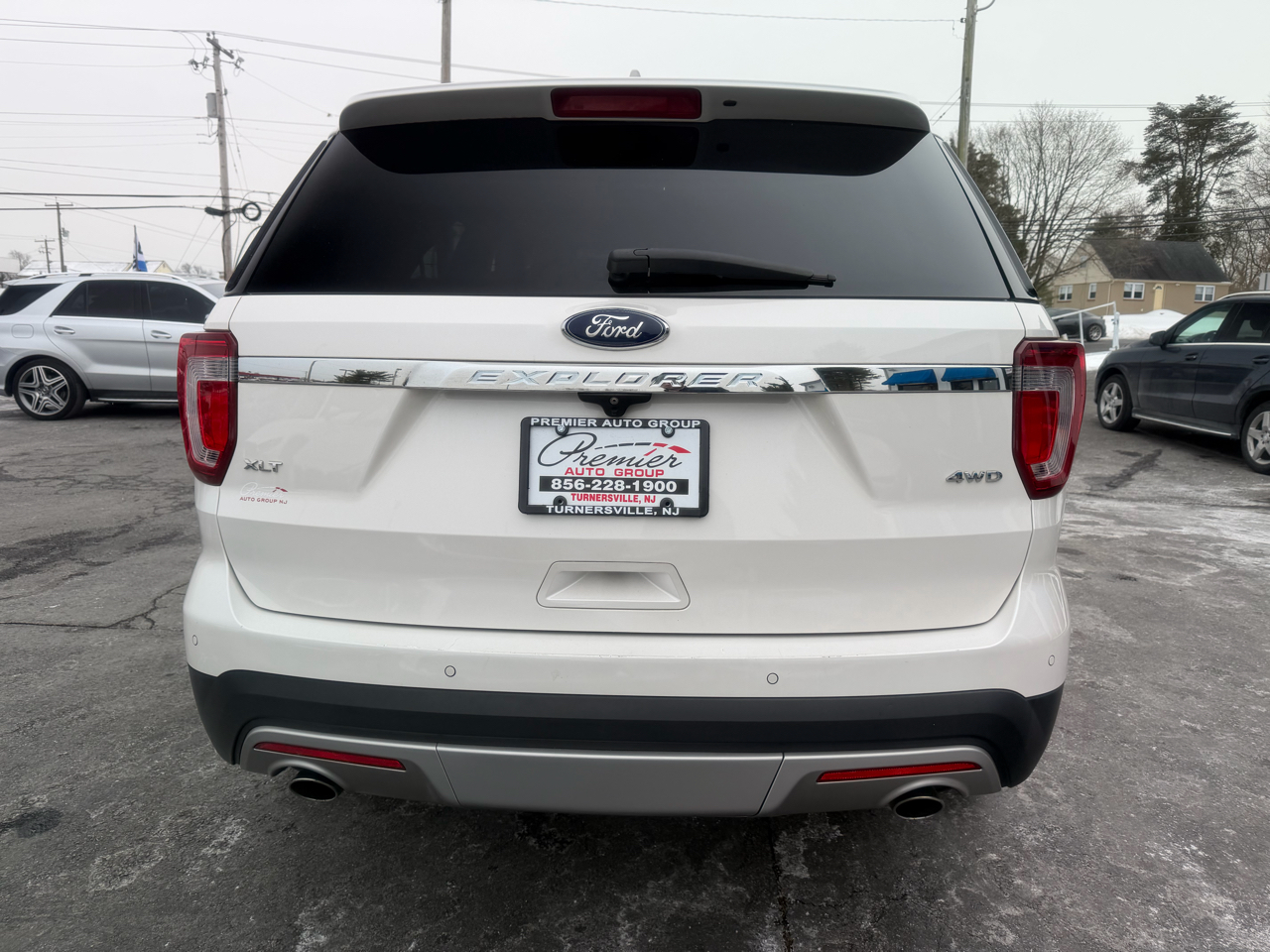 Ford Explorer  2016