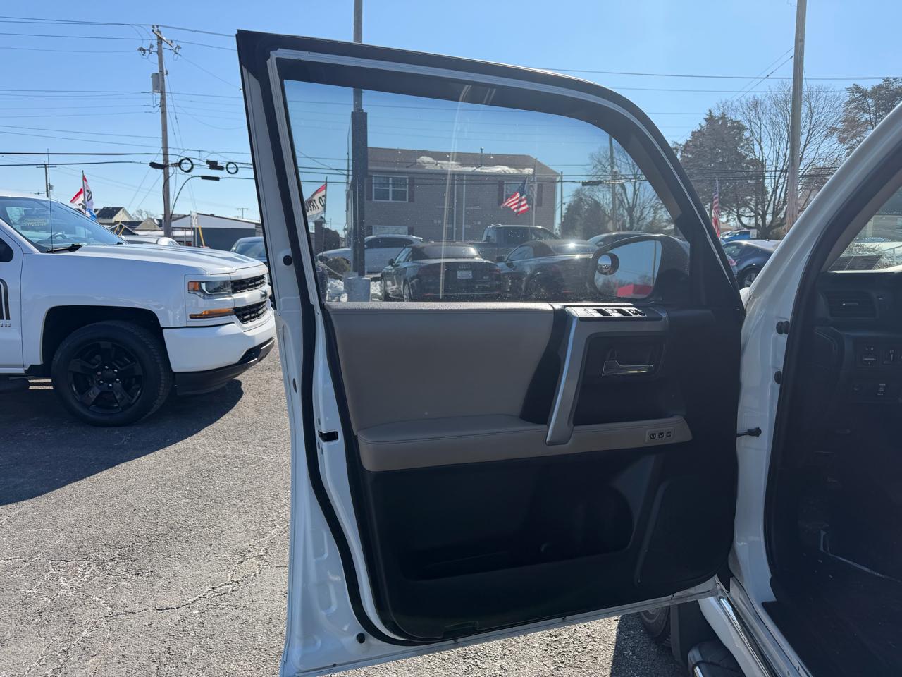 Toyota 4Runner  2016