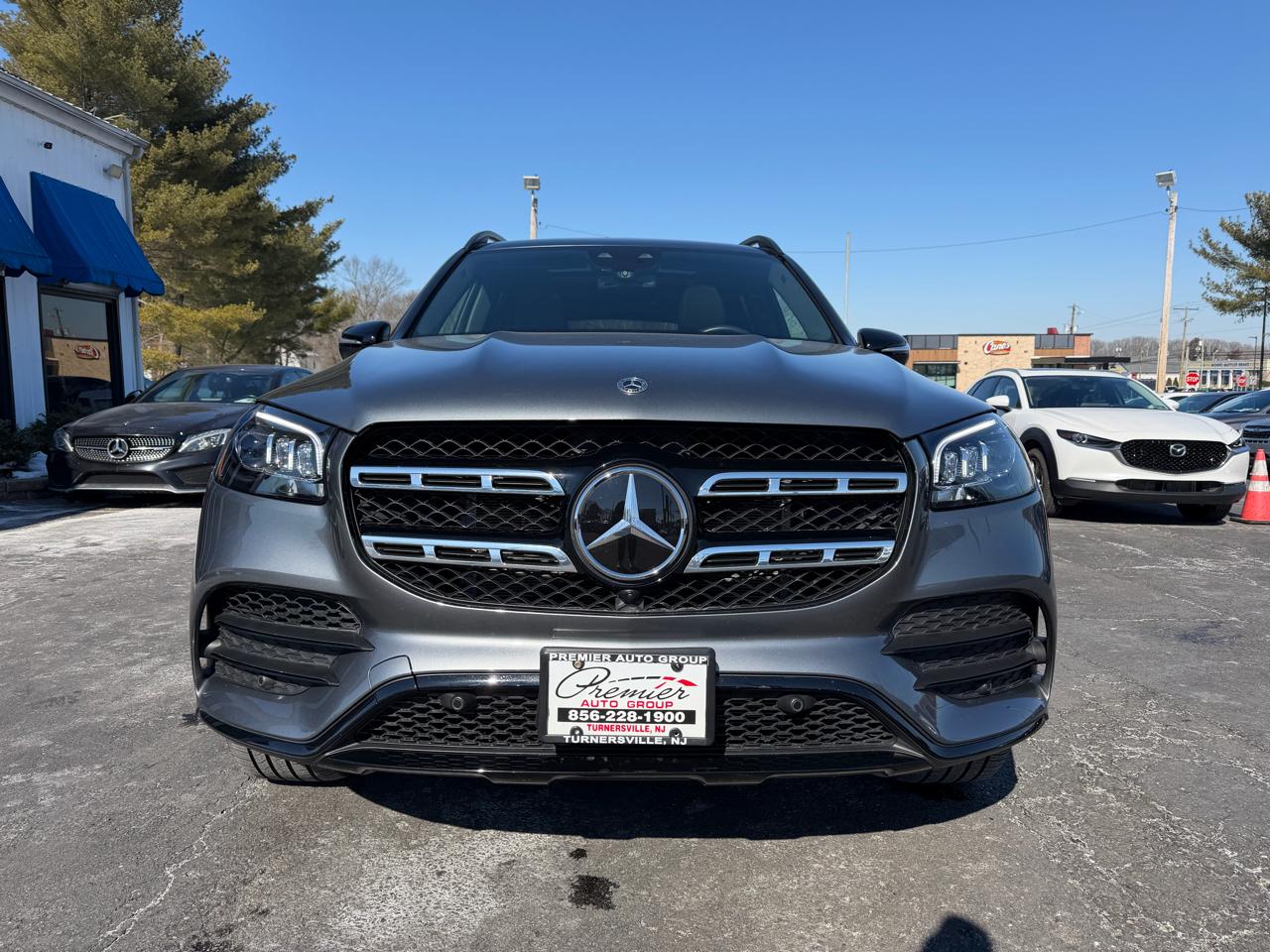 Mercedes-Benz GLS  2022