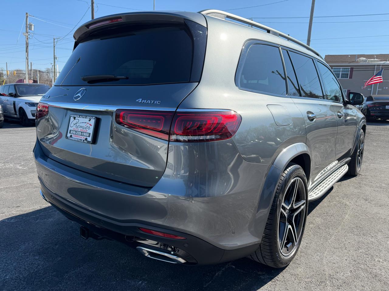 Mercedes-Benz GLS  2022