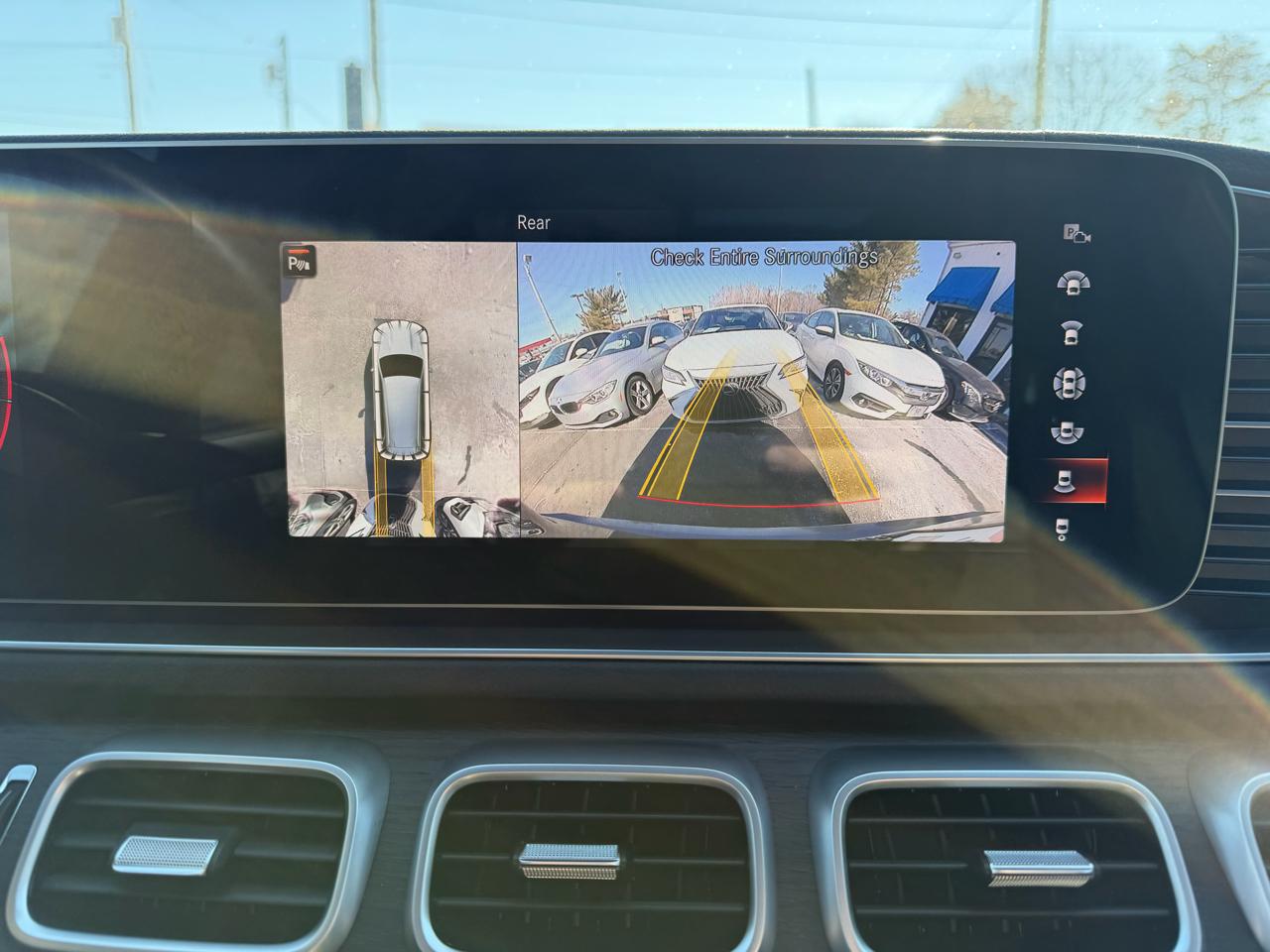 Mercedes-Benz GLS  2022