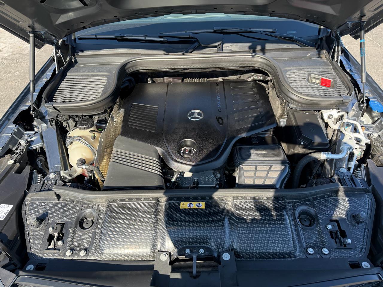 Mercedes-Benz GLS  2022