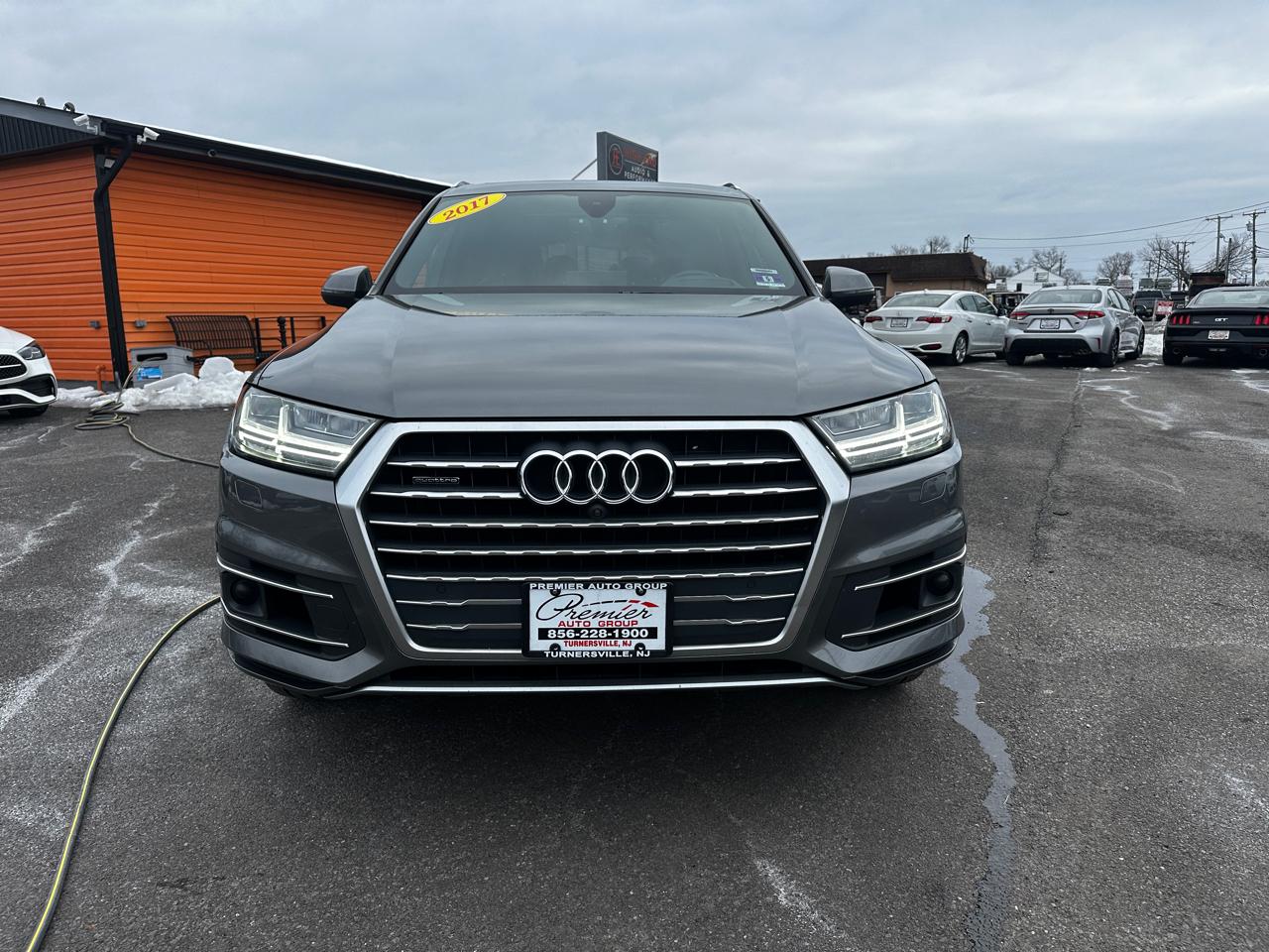 Audi Q7  2017
