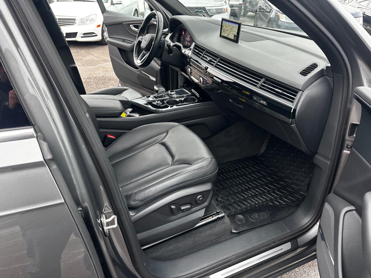 Audi Q7  2017