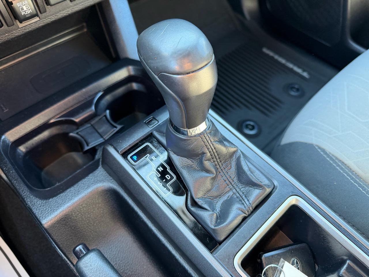 Toyota Tacoma 4WD  2020