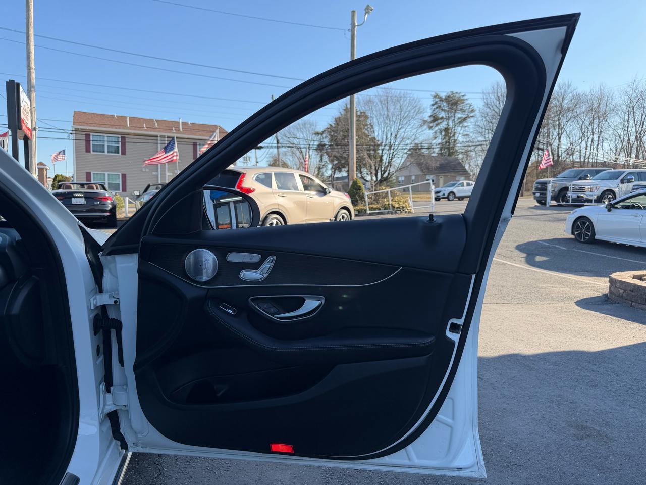 Mercedes-Benz C-Class  2019