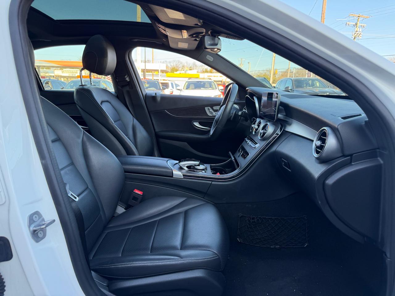 Mercedes-Benz C-Class  2019