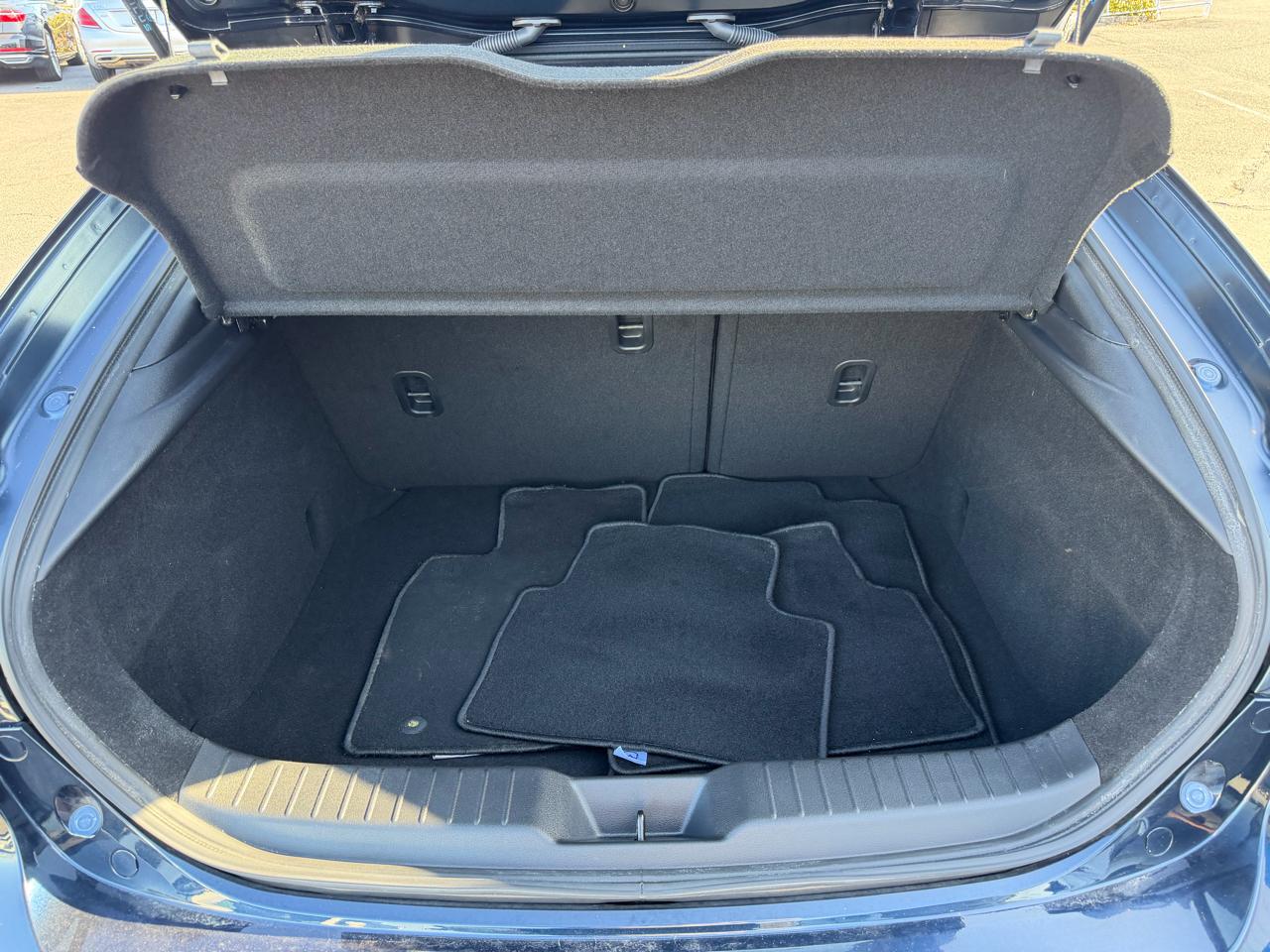 Mazda Mazda3 Hatchback  2022