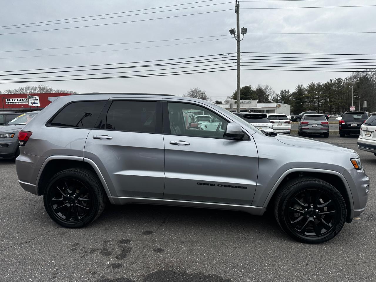 Jeep Grand Cherokee  2018