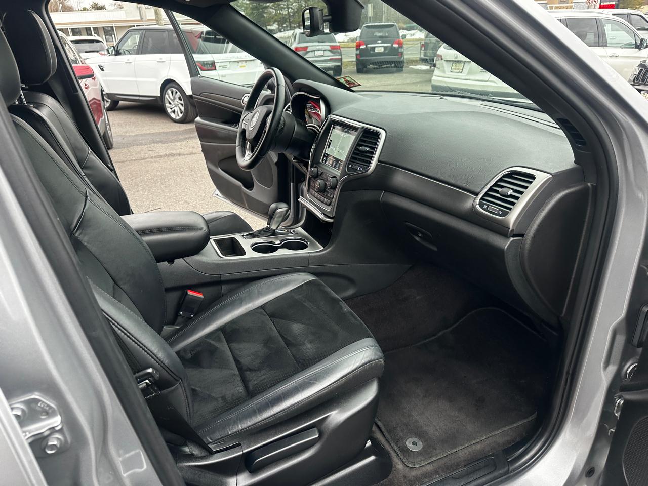 Jeep Grand Cherokee  2018